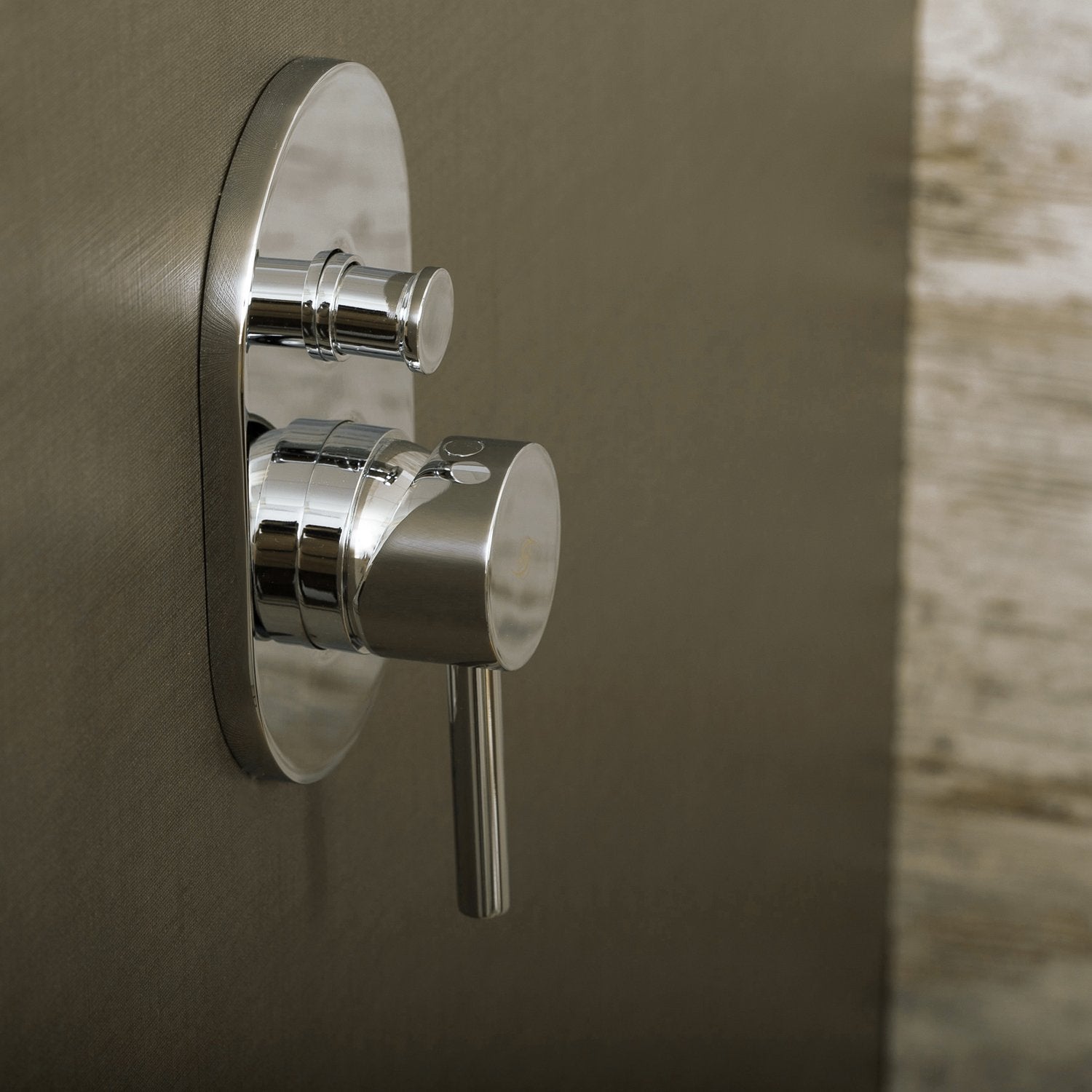 DAX Oval Shower Single Valve Trim, Brass Body, Chrome Finish (DAX-8308)