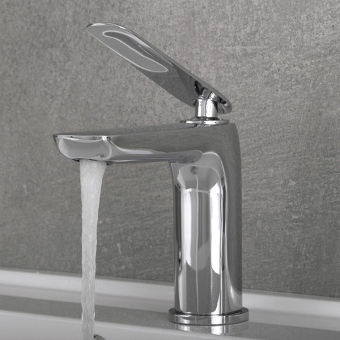 DAX Single Handle Bathroom Faucet, Brass Body, Chrome Finish, 4-3/4 x 6-1/8 Inches (DAX-8206)