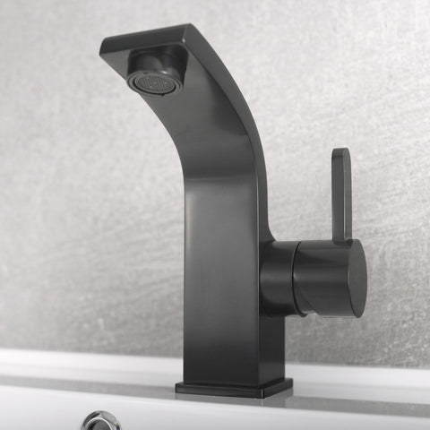 DAX Single Handle Bathroom Faucet, Brass Body, Matte Black Finish, 3-15/16 x 5-15/16 Inches (DAX-8260-PB)